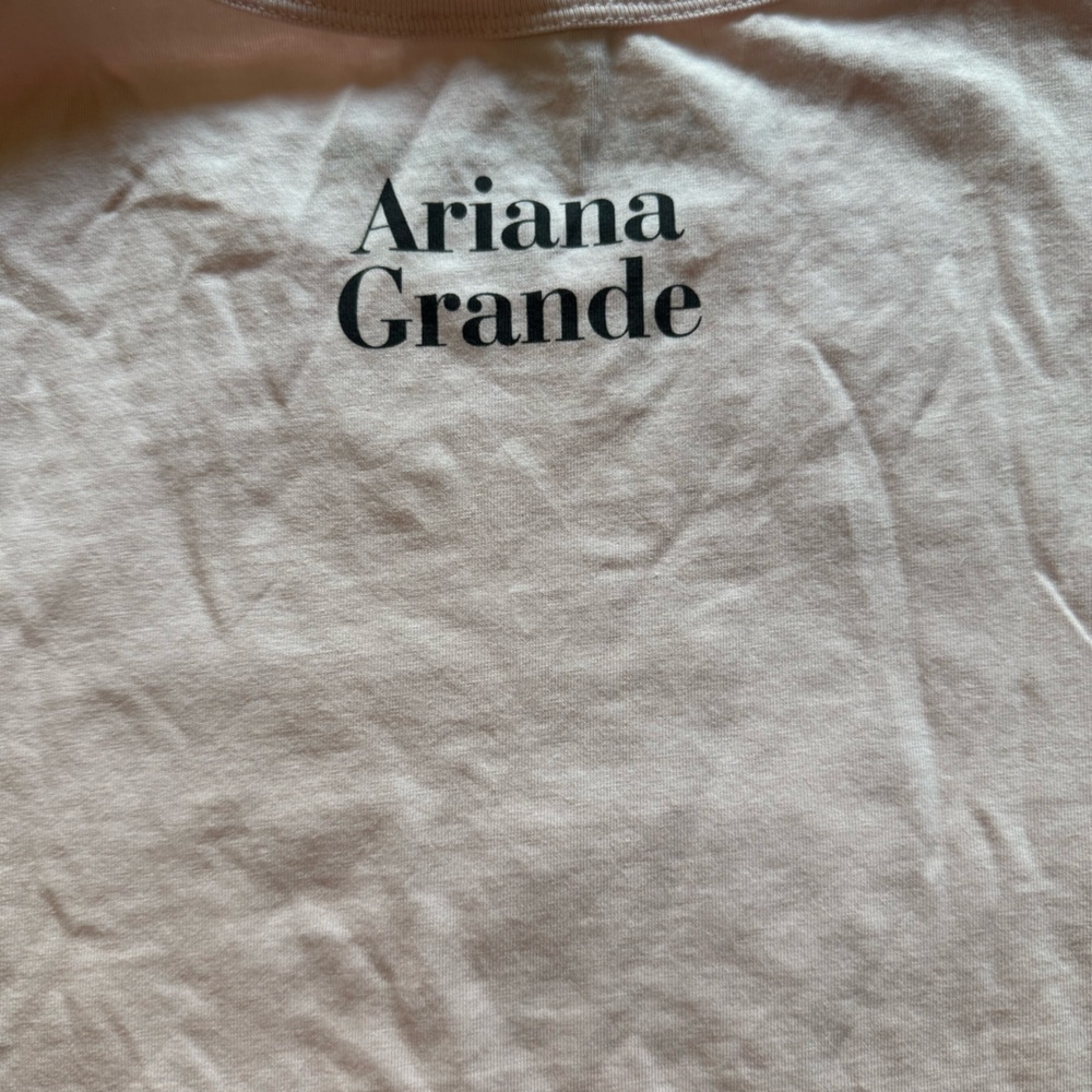Ariana Grande Break Up With Ur GF crop baby tee H&M collab official Merch tour - Picture 3 of 6
